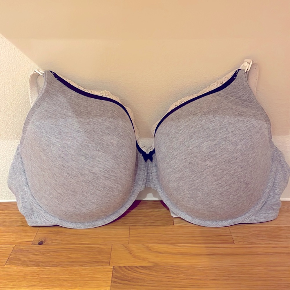Maternity 36G gray Bra